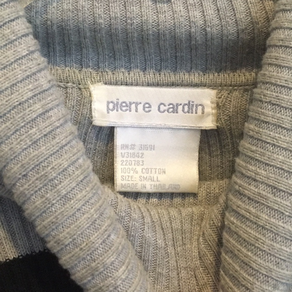 Sweater - Picture 2 of 2